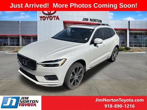 Used 2021 Volvo XC60 T5 Inscription w/ Advanced Package AWD/4WD image 2