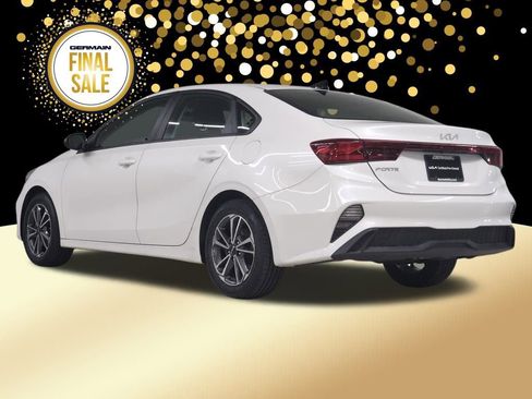 Certified 2023 Kia Forte LXS w/ LXS Technology Package image 8