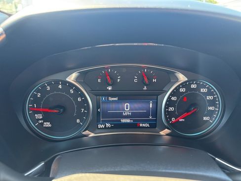 Used 2023 Chevrolet Equinox LT w/ Driver Convenience Package image 37