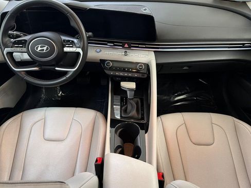 Used 2024 Hyundai Elantra Limited FWD image 15