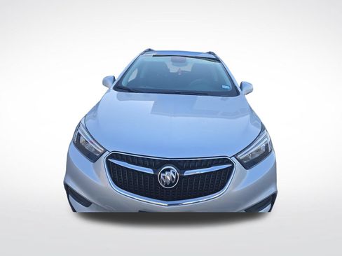 Used 2022 Buick Encore Preferred w/ Safety Package FWD image 2