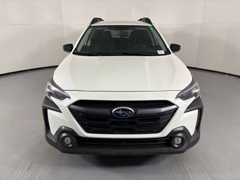 Used 2025 Subaru Outback Premium w/ Popular Package #1A AWD/4WD image 3