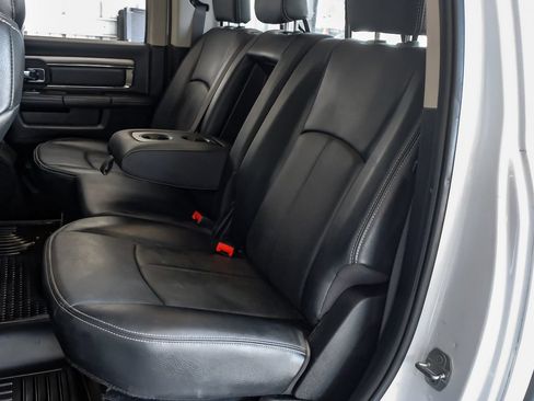 Used 2018 RAM 2500 Laramie w/ Sport Appearance Group AWD/4WD image 37