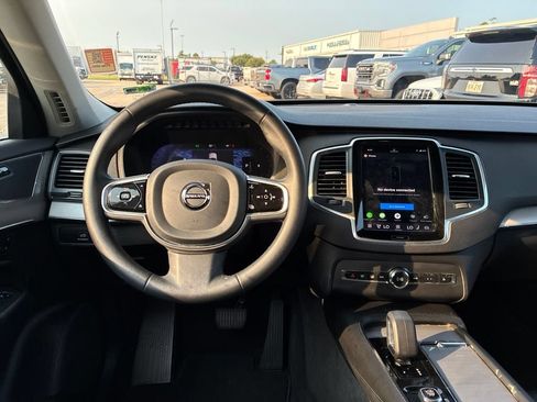 Used 2023 Volvo XC90 B5 Core w/ Protection Package Premier AWD/4WD image 16