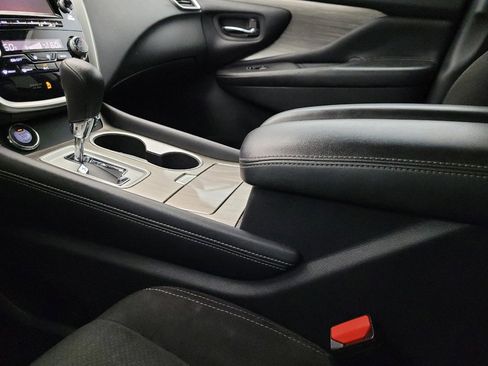 Used 2017 Nissan Murano S image 26