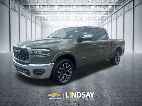Used 2026 RAM 1500 Laramie AWD/4WD image 4