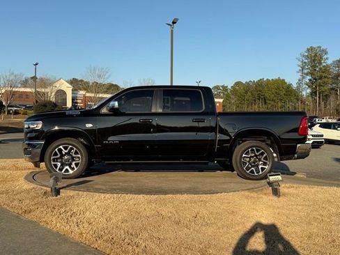 New 2026 RAM 1500 Laramie AWD/4WD image 4