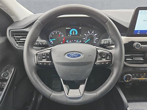 Certified 2022 Ford Escape SE w/ Convenience Package image 13