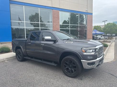Used 2019 RAM 1500 Laramie AWD/4WD image 1