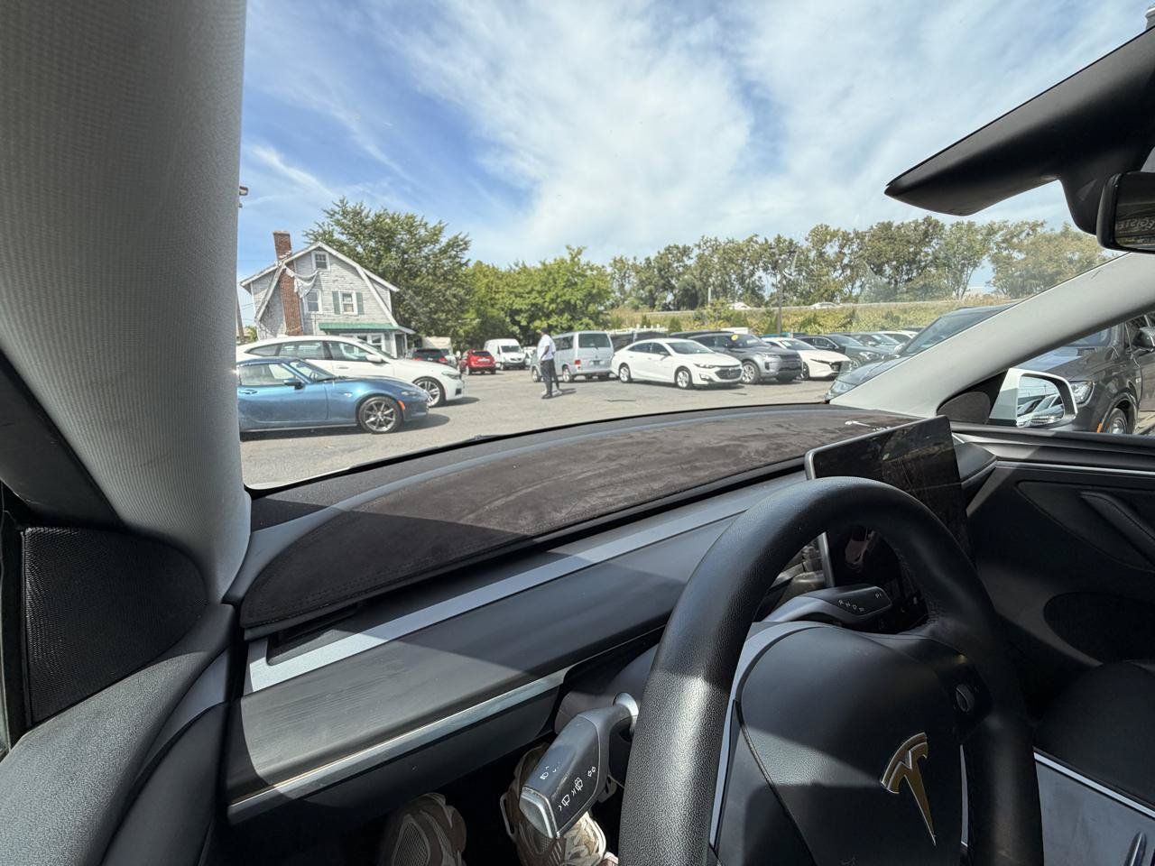 Used 2023 Tesla Model Y Long Range AWD/4WD image 23