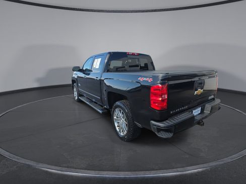 Used 2015 Chevrolet Silverado 1500 High Country w/ High Country Premium Package AWD/4WD image 11