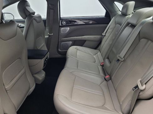 Used 2017 Lincoln MKZ Reserve w/ Luxury Package image 18