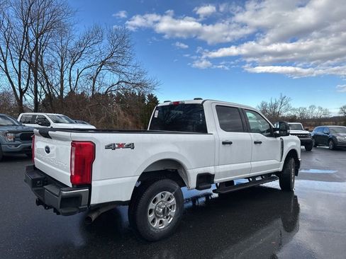 Used 2024 Ford F250 XLT image 6