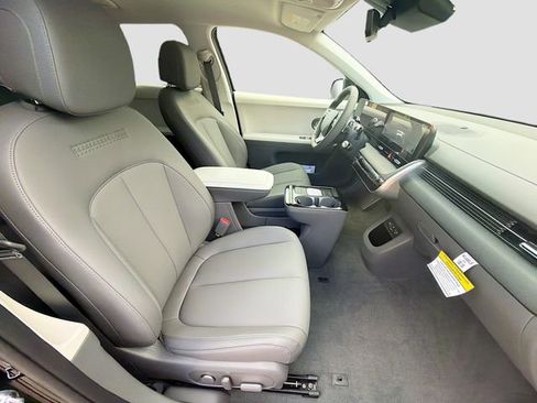 New 2026 Hyundai Ioniq 5 SEL image 29
