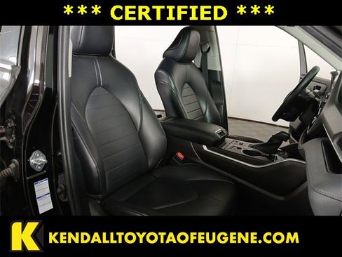 Certified 2022 Toyota Highlander XLE image 21