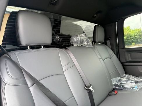 New 2026 RAM 5500 Tradesman w/ Chrome Appearance Group AWD/4WD image 31