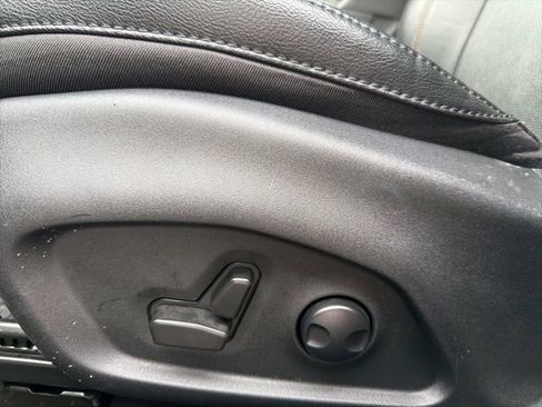 Used 2022 Jeep Compass Latitude image 17