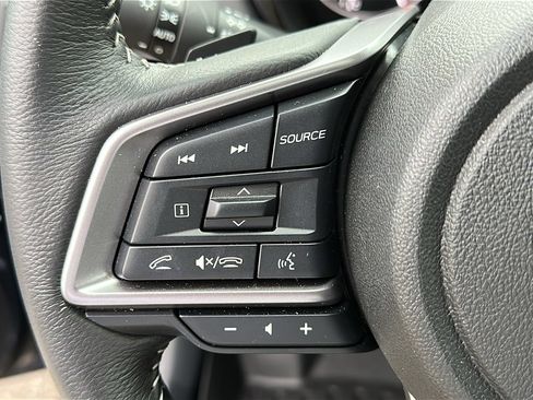 Certified 2025 Subaru Outback Premium image 12