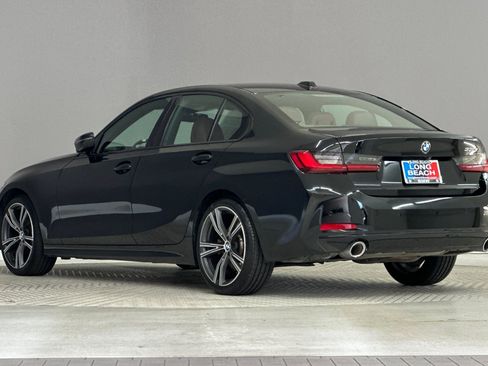 Used 2023 BMW 330i Sedan w/ Premium Package RWD image 3