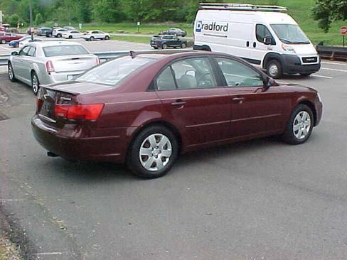 Used 2010 Hyundai Sonata GLS FWD image 5
