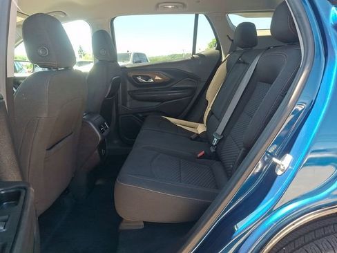 Used 2021 GMC Terrain SLE w/ Driver Convenience Package AWD/4WD image 11