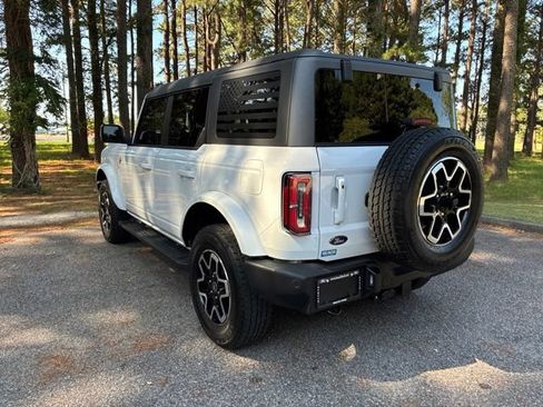 Used 2024 Ford Bronco Outer Banks AWD/4WD image 5