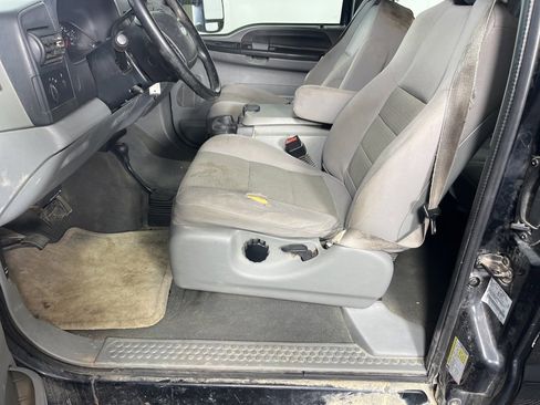 Used 2006 Ford F250 XLT image 12