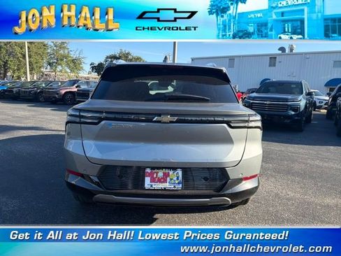 New 2026 Chevrolet Equinox EV LT image 7