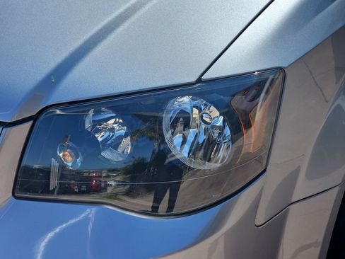 Used 2019 Dodge Grand Caravan GT FWD image 33