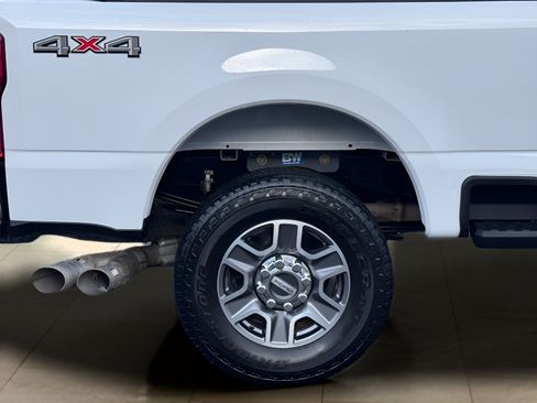 Used 2024 Ford F250 Lariat AWD/4WD image 42