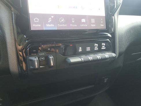 New 2026 RAM 2500 Tradesman image 17