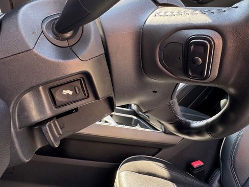 Used 2020 RAM 3500 Laramie w/ Night Edition image 20