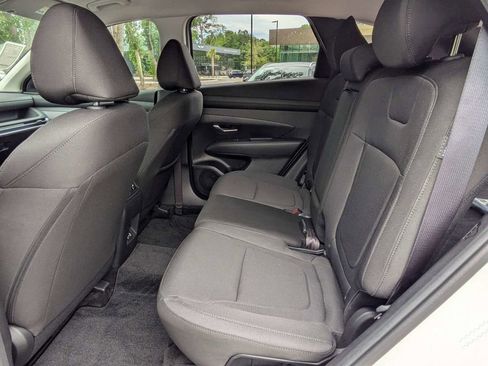 Used 2025 Hyundai Tucson SEL FWD image 13