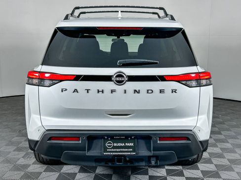 Certified 2025 Nissan Pathfinder SV w/ SV Premium Package image 7