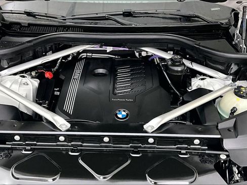 Used 2023 BMW X5 sDrive40i image 12