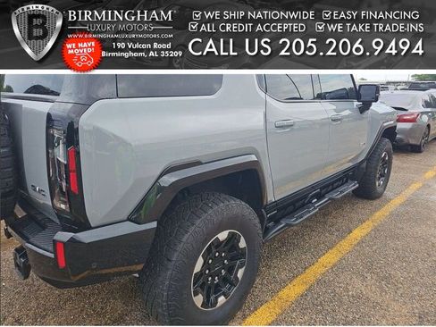 Used 2024 GMC Hummer EV 2X w/ Extreme Off-Road Package AWD/4WD image 2