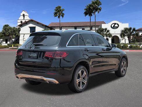 Used 2020 Mercedes-Benz GLC 300 image 2