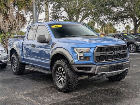 Used 2019 Ford F150 Raptor image 3