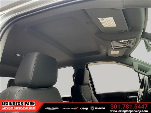 Used 2021 Chevrolet Silverado 1500 LT Trail Boss w/ Bed Protection Package AWD/4WD image 27