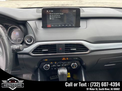 Used 2018 MAZDA CX-9 Touring w/ Touring Premium Package image 30