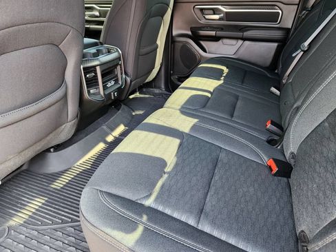 Used 2025 RAM 1500 Big Horn AWD/4WD image 9