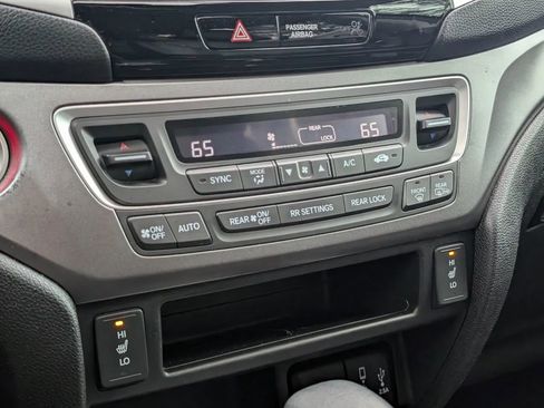 Used 2018 Honda Pilot EX-L image 30