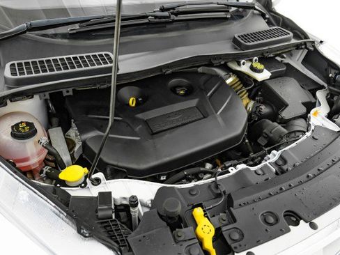 Used 2019 Ford Escape Titanium image 47