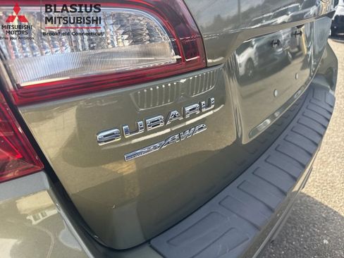 Used 2019 Subaru Outback 2.5i Touring AWD/4WD image 40