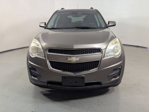 Used 2011 Chevrolet Equinox LT w/ Driver Convenience Package FWD image 2