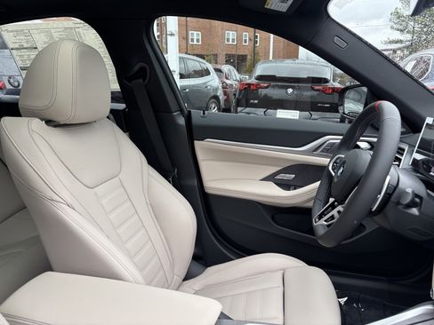 Used 2026 BMW M440i image 27