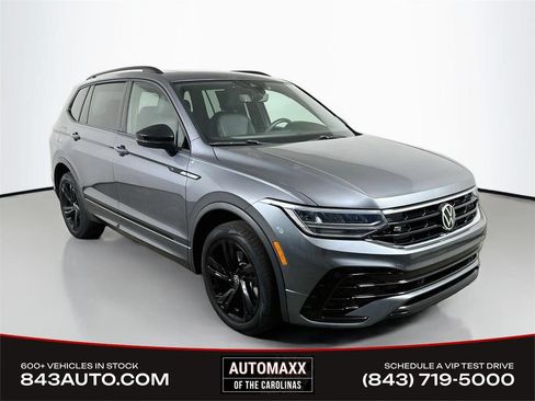 Used 2023 Volkswagen Tiguan SE R-Line FWD image 1