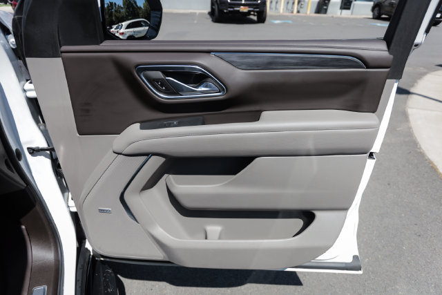 Used 2021 GMC Yukon SLT w/ SLT Premium Package AWD/4WD image 68
