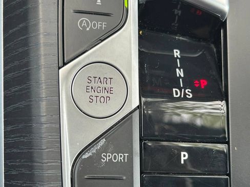 Used 2025 BMW 330i Sedan RWD image 44