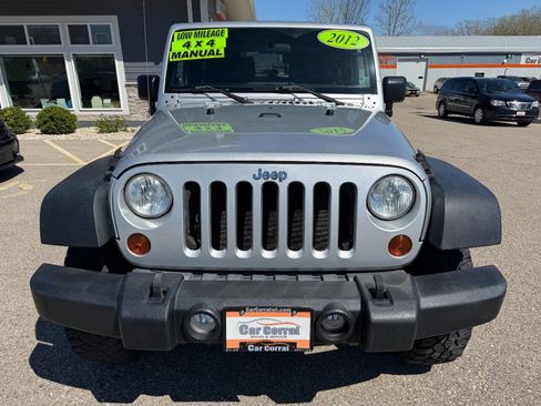 Used 2012 Jeep Wrangler Sport AWD/4WD image 8